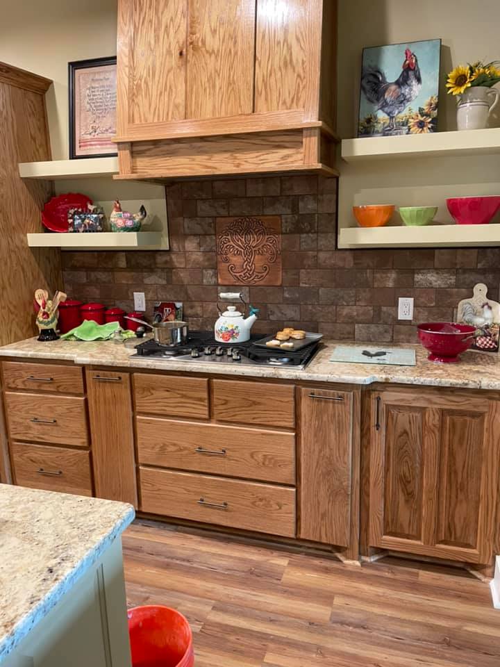 Stone tile backsplash kitchen remodel in Central Texas — flooring and tile consultation at Heart of Texas Flooring Brownwood TX